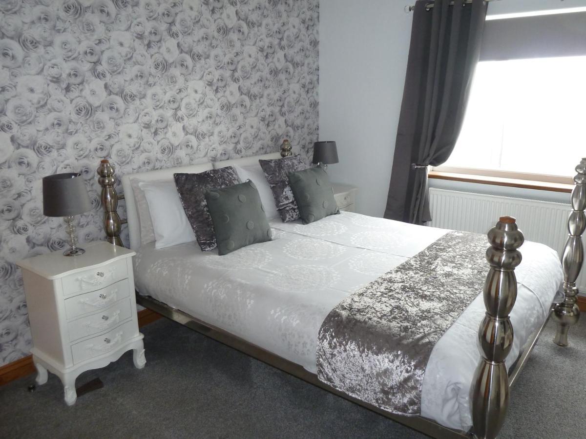 Gwynfryn Guest House Tavernspite Bagian luar foto