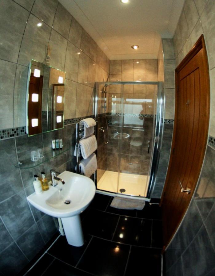 Gwynfryn Guest House Tavernspite Bagian luar foto