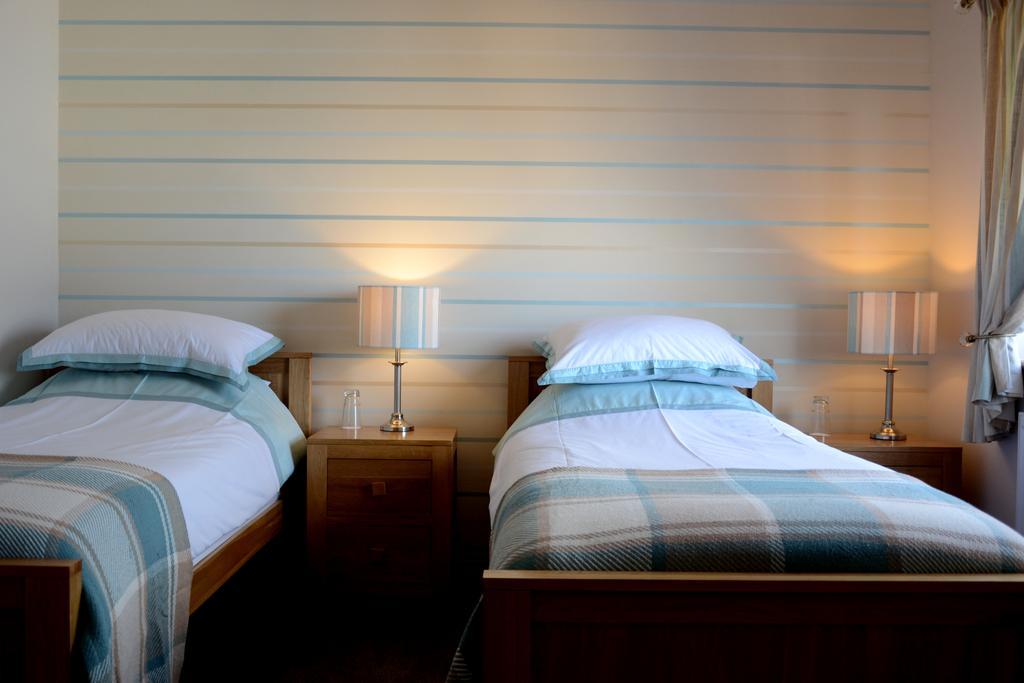 Gwynfryn Guest House Tavernspite Bagian luar foto